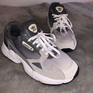 Adidas NEW sneakers grey tan